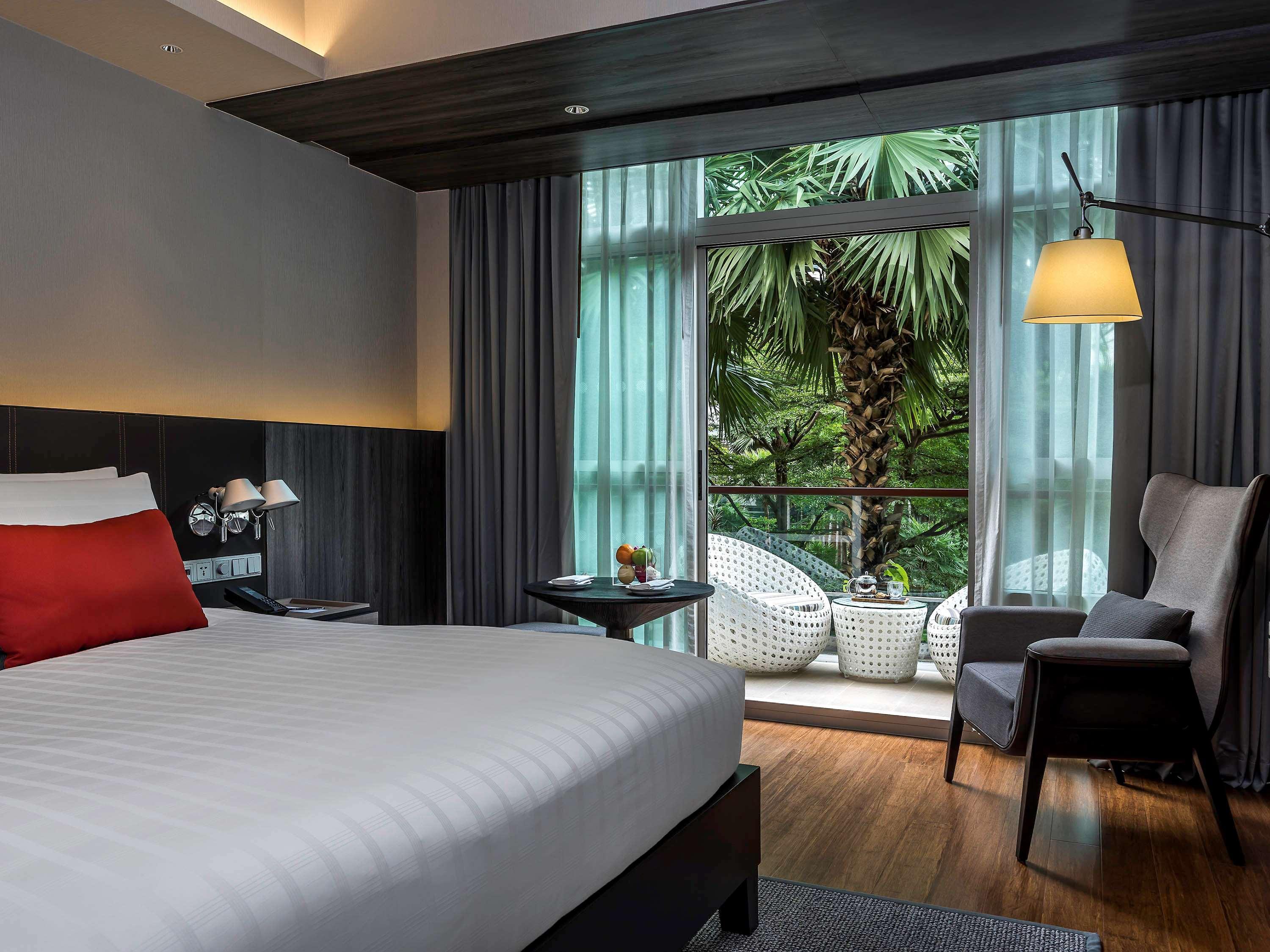 Pullman Bangkok King Power Hotel Kültér fotó Deluxe Room