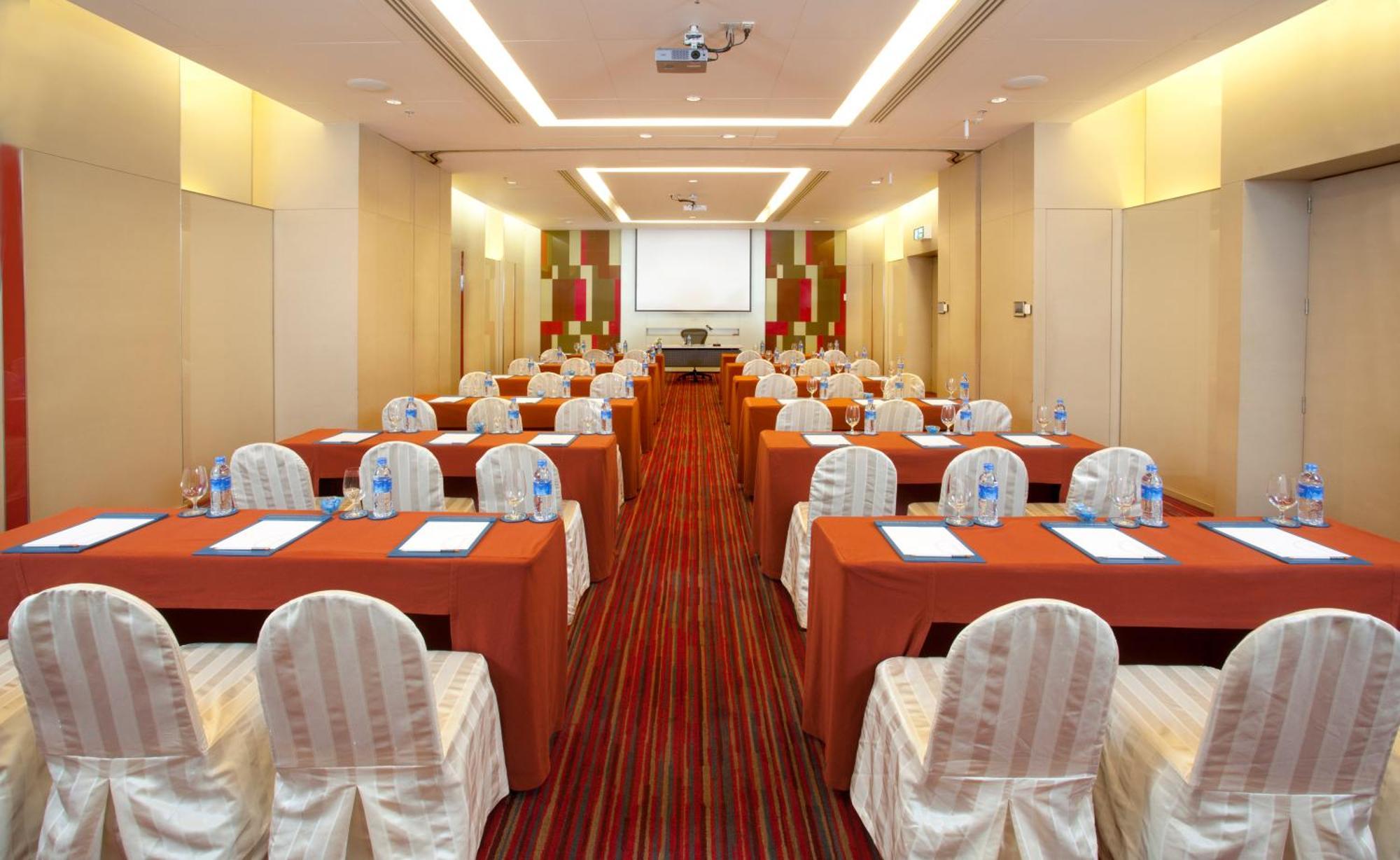 Pullman Bangkok King Power Hotel Kültér fotó Meeting room