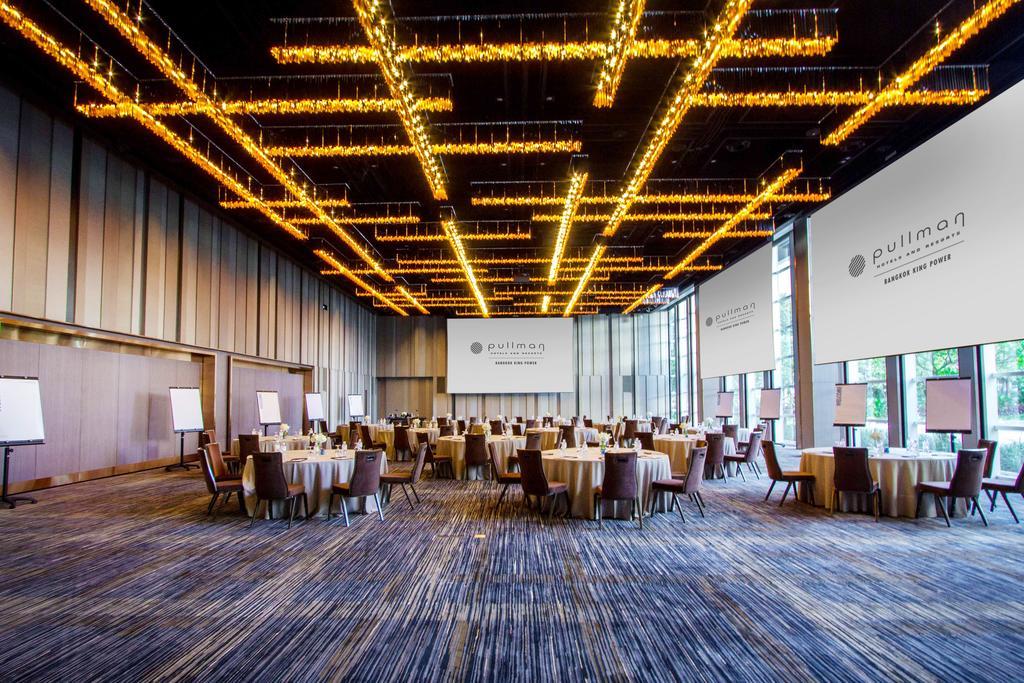 Pullman Bangkok King Power Hotel Kültér fotó The ballroom